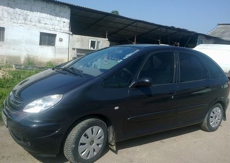 Vand sau schimb citroen picasso