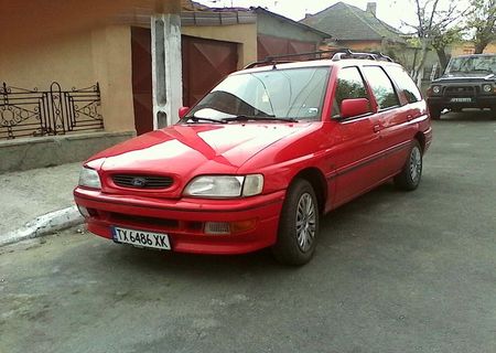 vand sau schimb ford escort