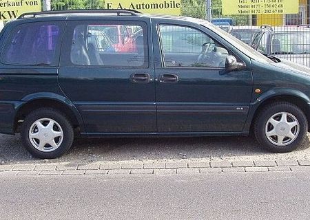 Vand sau schimb  Opel Sintra