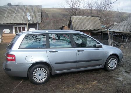 Vand sau scimb fiat stilo