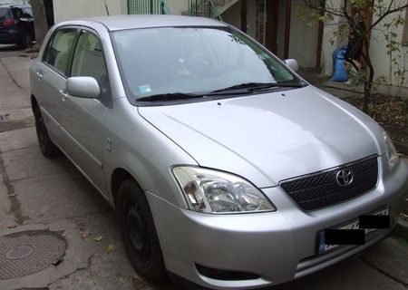 Vând TOYOTA Corolla