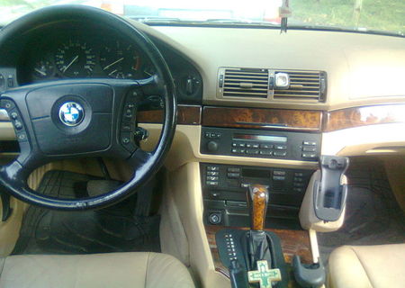 Vand urgent BMW 525 tds