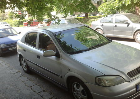 vand urgent opel astra g 2001