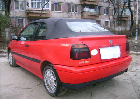 Vand VOLKSWAGEN GOLF DECAPOTABIL 