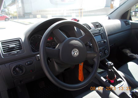 vand VOLKSWAGEN GOLF V, 2005