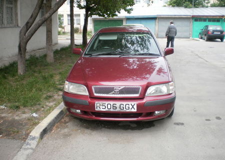 Vand Volvo S40 Urgent