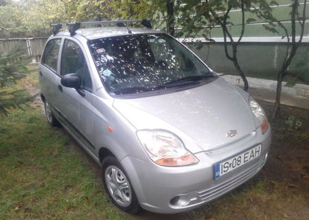 Vînd chevrolet sparc din 2008,şi 65000km,2500euro