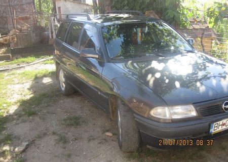  vind  masina   Opel Astra  Caravan