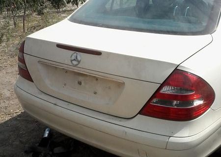 Vind Mercedes E200 CDI FAB 2005