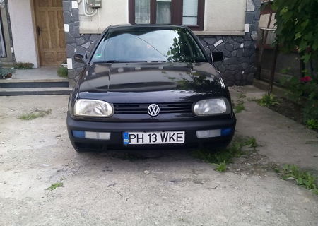 •Volkswagen GOLF