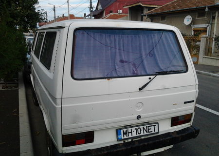 VOLKSWAGEN TRANSPORTER