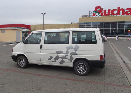 Volkswagen Transporter T4 8+1 2003 cu A C Volkswagen Transporter T4 8+1 2003 cu A C
