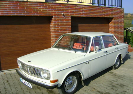 VOLVO 144 AUTOMATIC