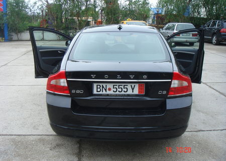 VOLVO S80 2012