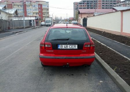 volvo v 40