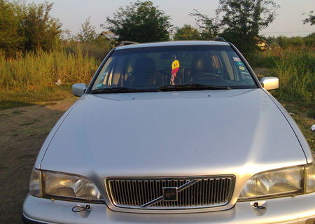 volvo v 70