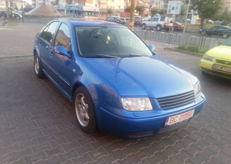 VW BORA 1.6 SR