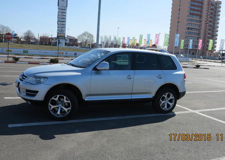 VW Touareg impecabil