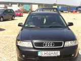 Audi A4 2001, fotografie 3