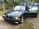 BMW 318 an 1996, fotografie 2
