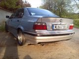 BMW 318 Moreni, fotografie 4