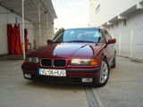 BMW 318i din 1993, fotografie 1
