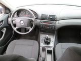 BMW 320d Touring, fotografie 5