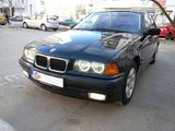 BMW 320i Intretinut