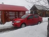 Chevrolet  Aveo sedan benzina/GPL 2007, fotografie 2