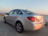 Chevrolet Cruze LT 1.8i  /  2011, photo 4