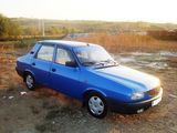 Dacia 1310 berlina, fotografie 4