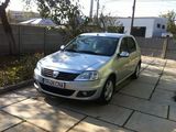 Dacia Logan Prestige 1.6 16 V