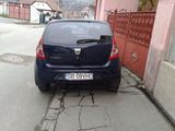 Dacia Sandero 2011, photo 2