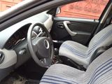 Dacia Sandero 2011, photo 4