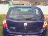 dacia sandero, photo 2