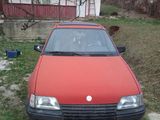 dezmembrez opel kadett