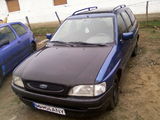 ford escort 1,6, fotografie 3