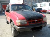 Ford Explorer 95