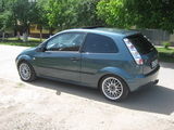 FORD FIESTA 1.4i