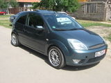 FORD FIESTA 1.4i, fotografie 3