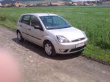 Ford Fiesta Ghia 2003, fotografie 4