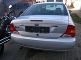 FORD FOCUS BERLINA, photo 1
