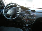 FORD FOCUS BERLINA, photo 2