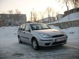 Ford Focus recent adus, fotografie 3