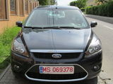 Ford Focus Titanium 2010 Euro 5, fotografie 1