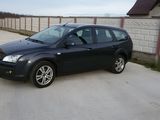 Ford focus titanium, fotografie 1