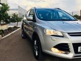 Ford Kuga Titanium 4 X 4 an 2014, fotografie 3