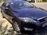 Ford Mondeo ca Berlină în Mediesu Aurit, fotografie 1