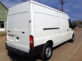 Ford Transit 115T350 Maxi, fotografie 3