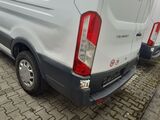 Ford Transit 2.2, fotografie 3